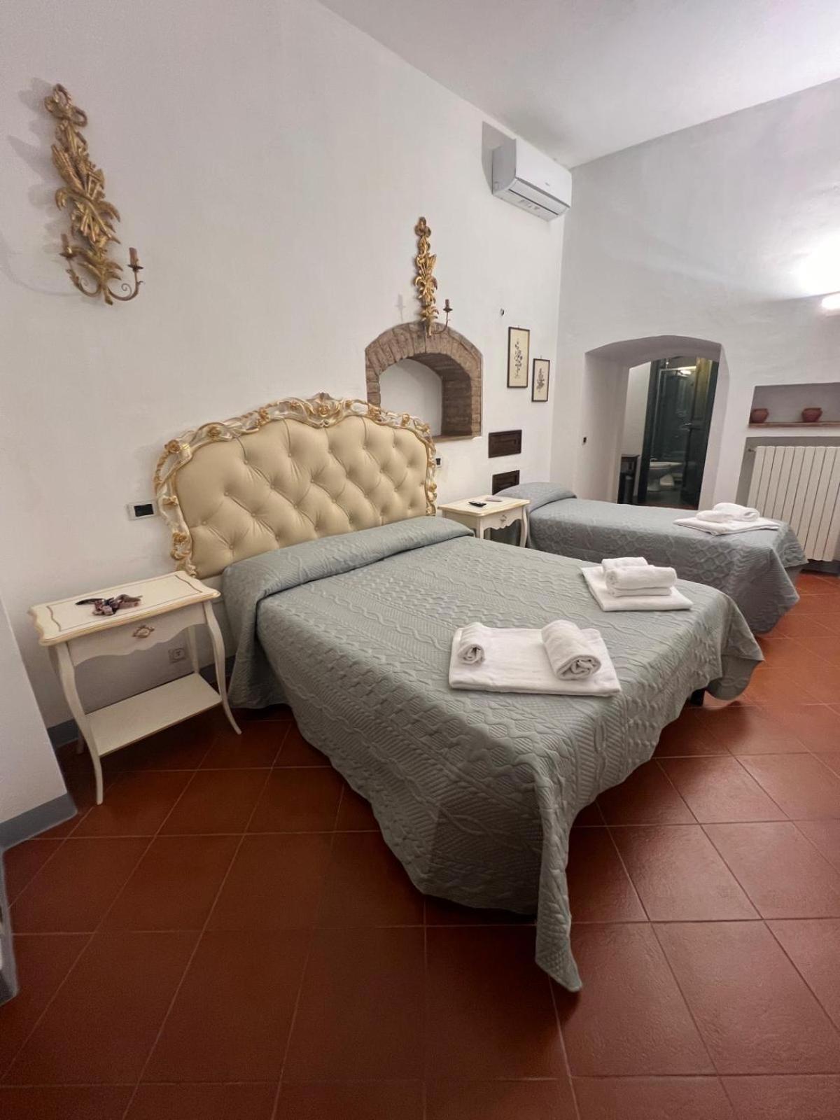 A La Casa Dei Potenti Guest house